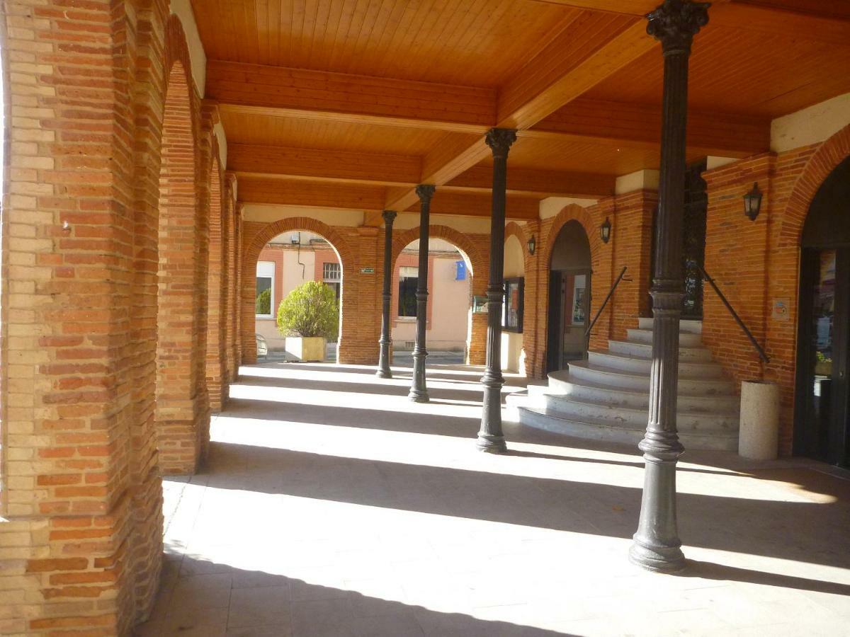 Au Coeur De Montastruc-La-Conseillere - Chambres D'Hotes Dış mekan fotoğraf