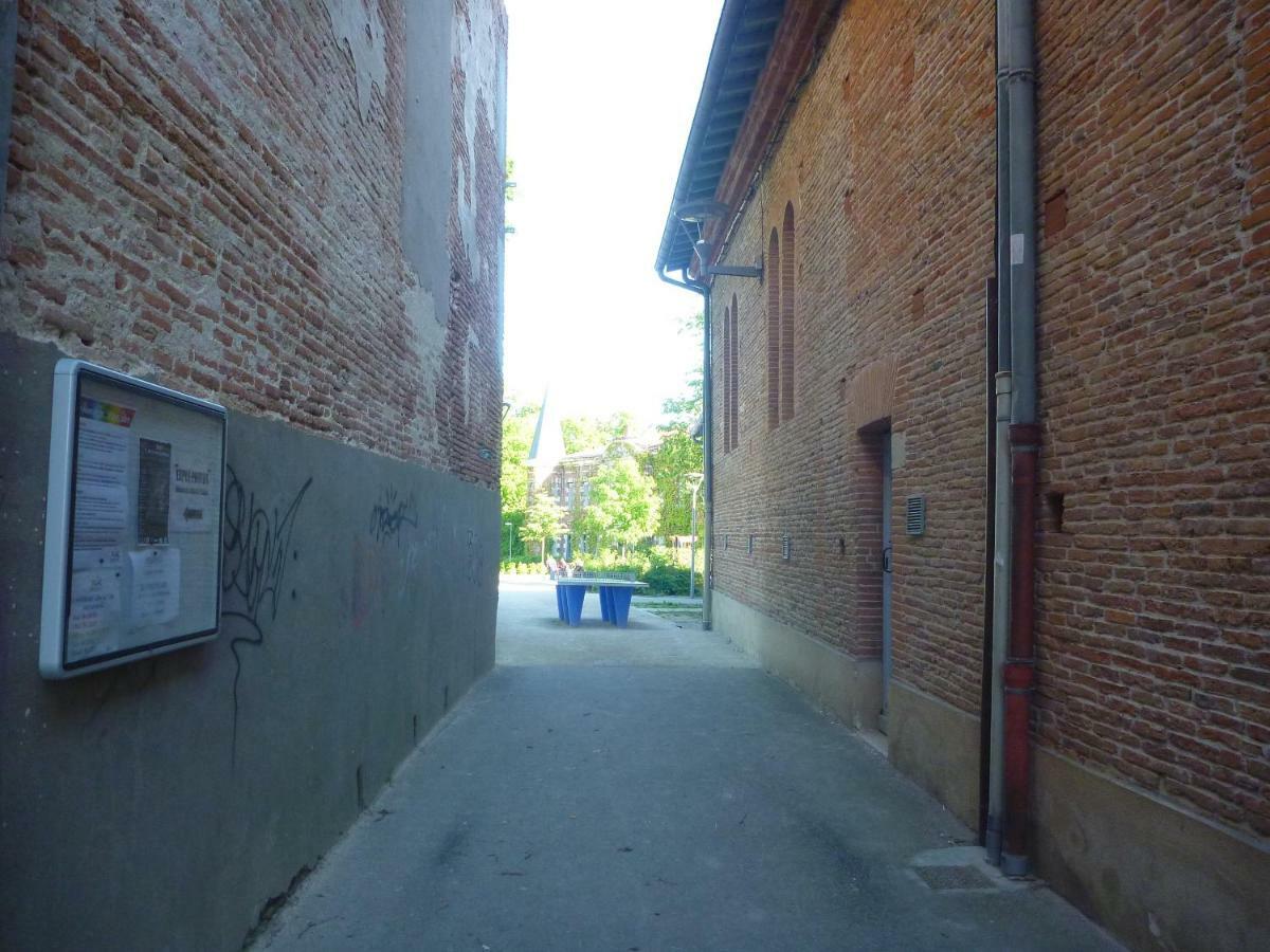 Au Coeur De Montastruc-La-Conseillere - Chambres D'Hotes Dış mekan fotoğraf